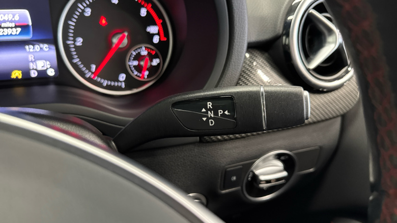 Mercedes-Benz B-Class B180d AMG Line Premium Plus 5dr Auto Diesel Hatchback